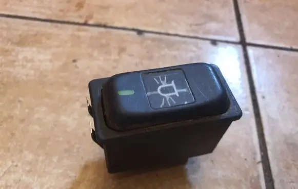 Mercedes-Benz Vito Viano W638 Hazard light switch 6115450019