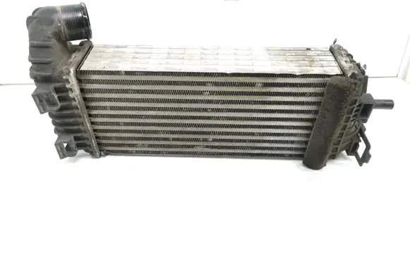 Ford Focus Intercooler radiator BV619L440CJ