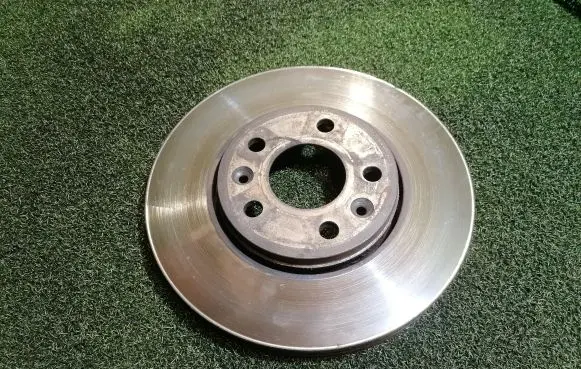 Renault Trafic III (X82) Front brake disc 402066352R