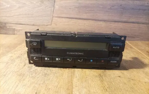 Skoda Superb B5 (3U) Climate control unit