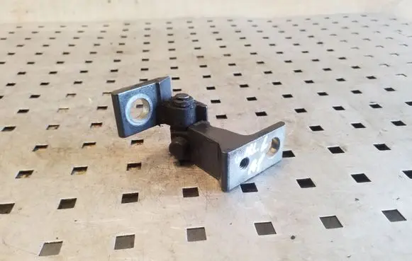 Audi A6 C7 Rear door lower hinge 4G0831401A