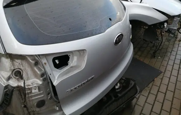 KIA Sportage Tailgate/trunk/boot lid