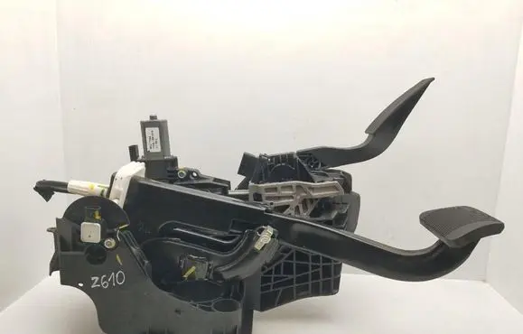 Dodge RAM Brake pedal 68312752AI