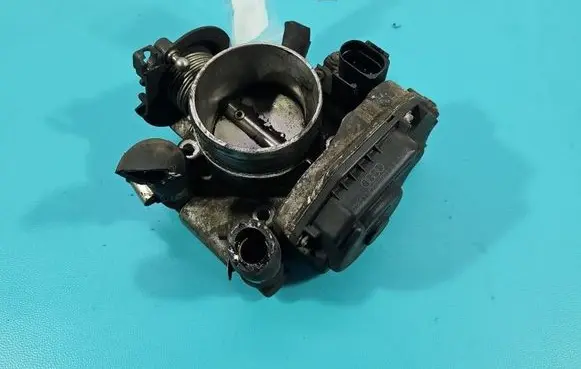 Audi A4 S4 B5 8D Throttle body valve IMPRK1526091