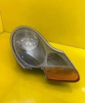 Porsche 911 996 Headlight/headlamp 986631032