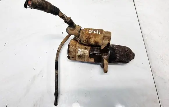 Subaru Forester SG Starter motor 23300AA380 M000T81681