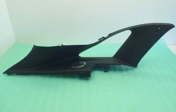 Jaguar F-Pace (C) pillar trim HK8351749BL HK8351749B HK8351749