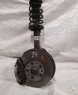 Volkswagen Golf VI Front wheel hub spindle knuckle