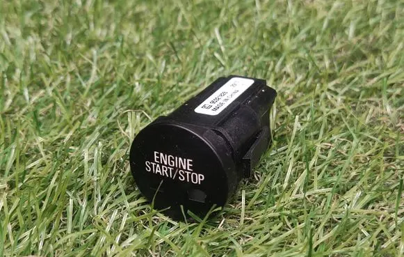 Buick Encore I Engine start stop button switch 95321828