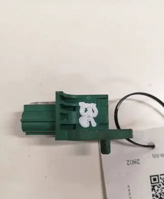 Volkswagen PASSAT B6 Airbag deployment crash/impact sensor 3C0909606 331324
