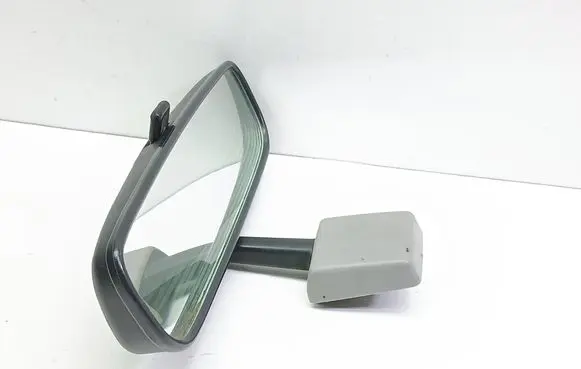 Toyota Avensis Verso Rear view mirror (interior) E6019105