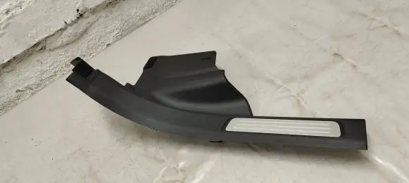 Volvo S90, V90 Rear sill trim cover 31377619