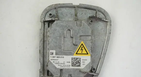 Volvo V50 Xenon control unit/module 1307329210