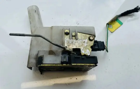 Renault Scenic I Rear door lock 7700284230