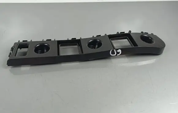 MG ZS Rear bumper mounting bracket P10562367R