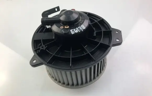 Mazda 323 Heater fan/blower 8940000060