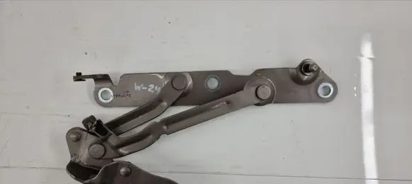 Volvo S80 Tailgate/trunk/boot hinge 307992743 30799275