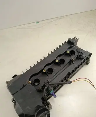 Mitsubishi Colt CZ3 Rocker cam cover MN195623C