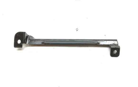 Peugeot 3008 II Other engine bay part 98049597