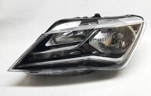 Seat Toledo IV (NH) Headlight/headlamp 5JB941015