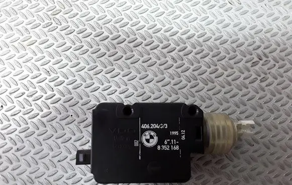 BMW 7 E38 Central locking motor 8352168