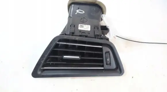 BMW 6 F12 F13 Dashboard side air vent grill/cover trim