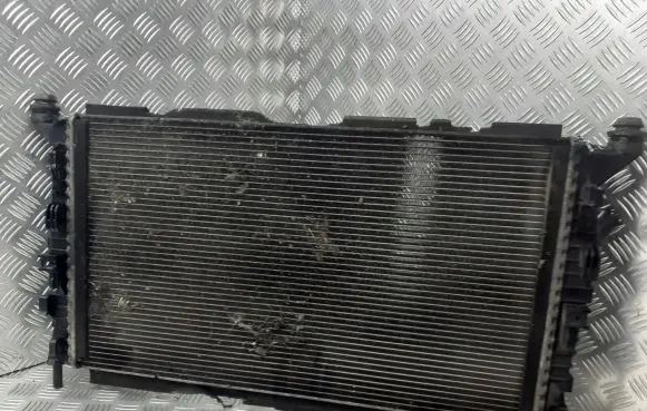Ford Focus C-MAX Radiator set 3M5H8005TL