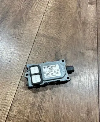 Mercedes-Benz S W220 Air quality sensor 2118300472 28RTL000 1147212080