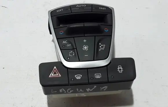Renault Laguna III Air conditioner control unit module 275109973R