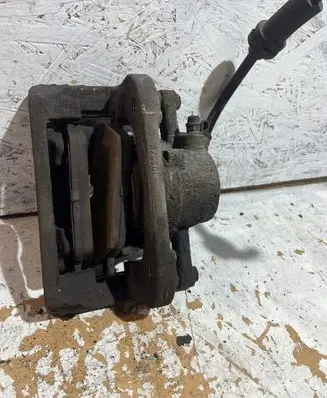 BMW 1 E81 E87 Front brake caliper