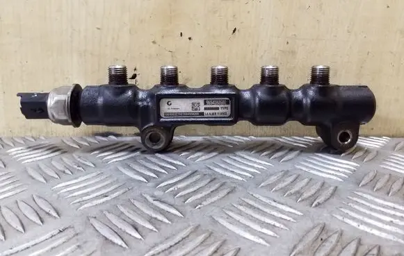 Peugeot 3008 I Fuel main line pipe 9654592680 9655465480