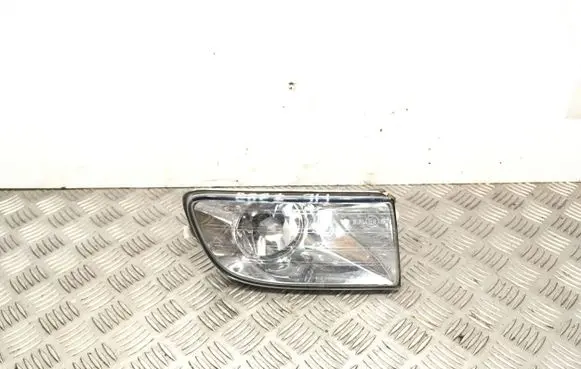 Skoda Octavia Mk2 (1Z) Front fog light 64212 4SHX15K201A 4SHX15K201B