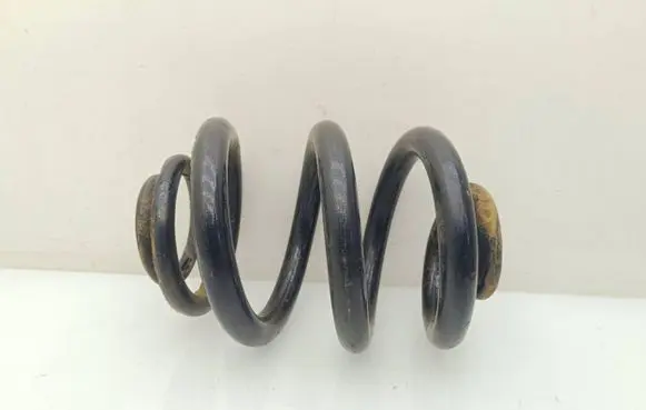 Volkswagen Transporter - Caravelle T5 Rear coil spring