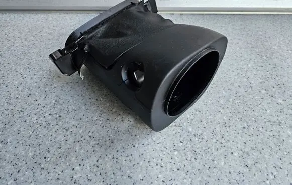 Jeep Grand Cherokee Steering wheel column trim