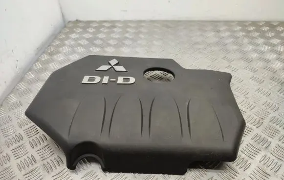 Mitsubishi Grandis Engine cover (trim)