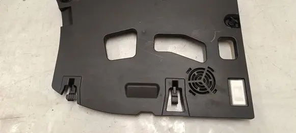 BMW 1 F40 Dashboard lower bottom trim panel 6823296 14622810