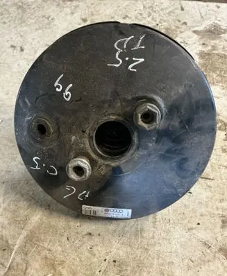 Audi A6 S6 C5 4B Brake booster 8D0612105F