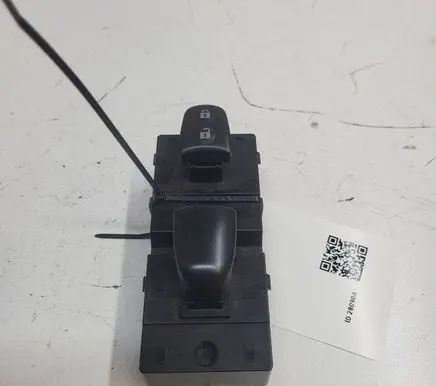 Nissan Leaf I (ZE0) Electric window control switch 254111KA5A