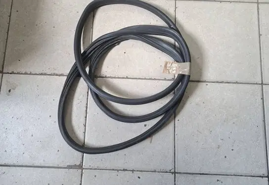 Ford Galaxy Rubber seal rear door 