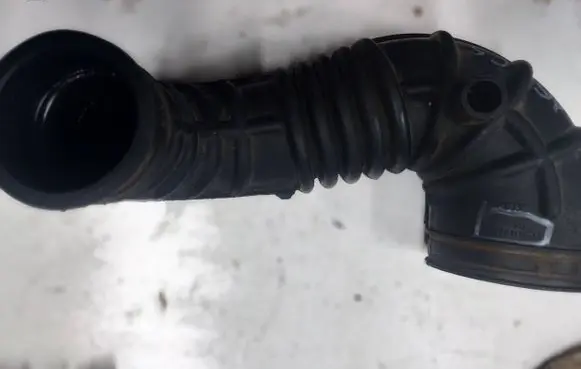 KIA Carnival Air conditioning (A/C) pipe/hose 0K51A13340