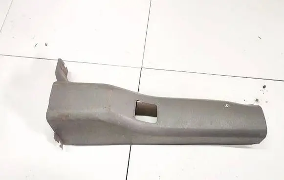 Chrysler Voyager (B) pillar trim (top) 30725