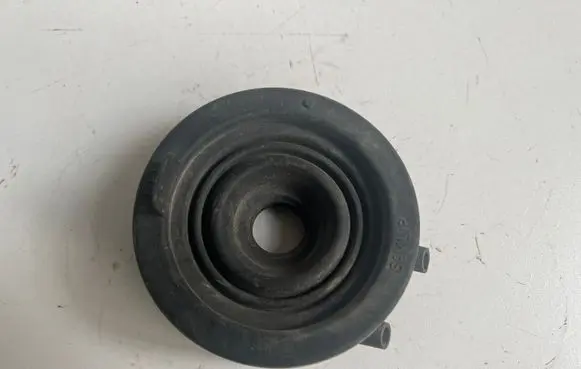 Headlight/headlamp dust cover