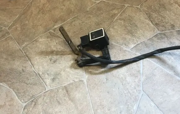 Mercedes-Benz CLS C219 Air suspension front height level sensor A0105427717