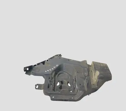 Volvo V40 Rear bumper mounting bracket 31395104