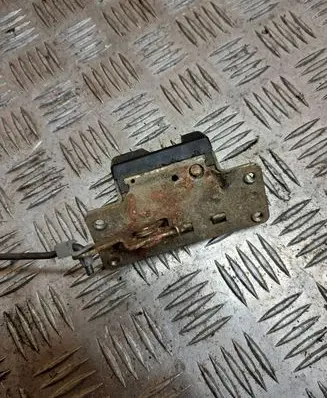 Opel Astra G Loading door lock 