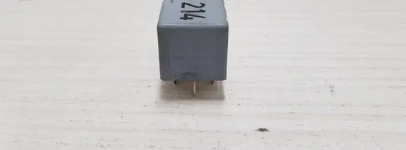 Audi A8 S8 D2 4D Other relay 443951253K