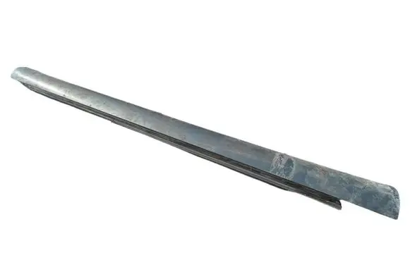 Toyota Avensis T250 Sill 7585105010