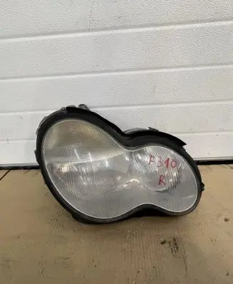 Mercedes-Benz C W203 Headlight/headlamp A2038200861 F310