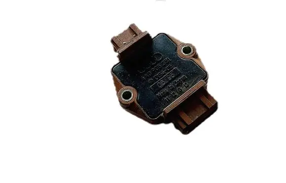 Audi TT Mk1 Ignition amplifier control unit 4A0905351