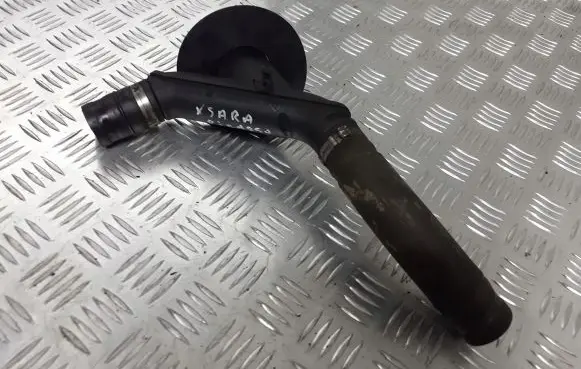 Citroen Xsara Picasso Oil fill pipe 9638323780